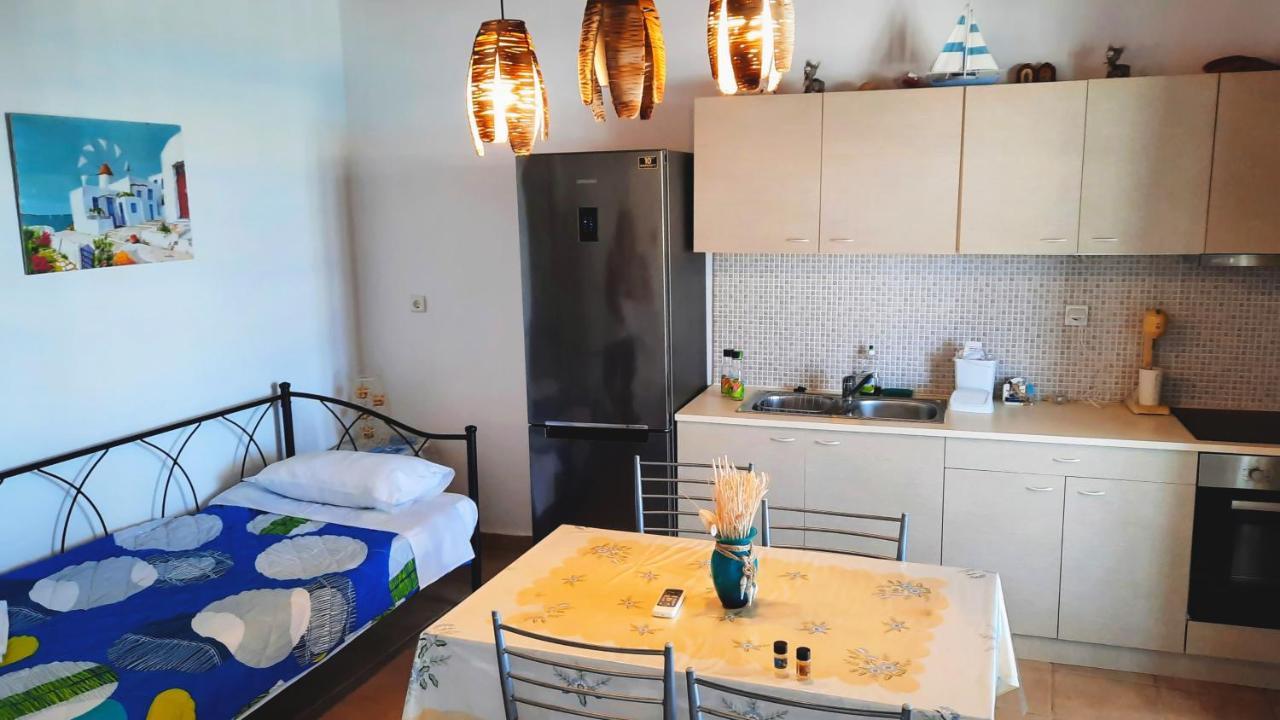 Seaside Kiki Prassa,kimolos Apartment Kímolos